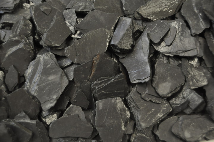Purustatud kiltkivi antrasiit 30-60mm 1000kg bigbag