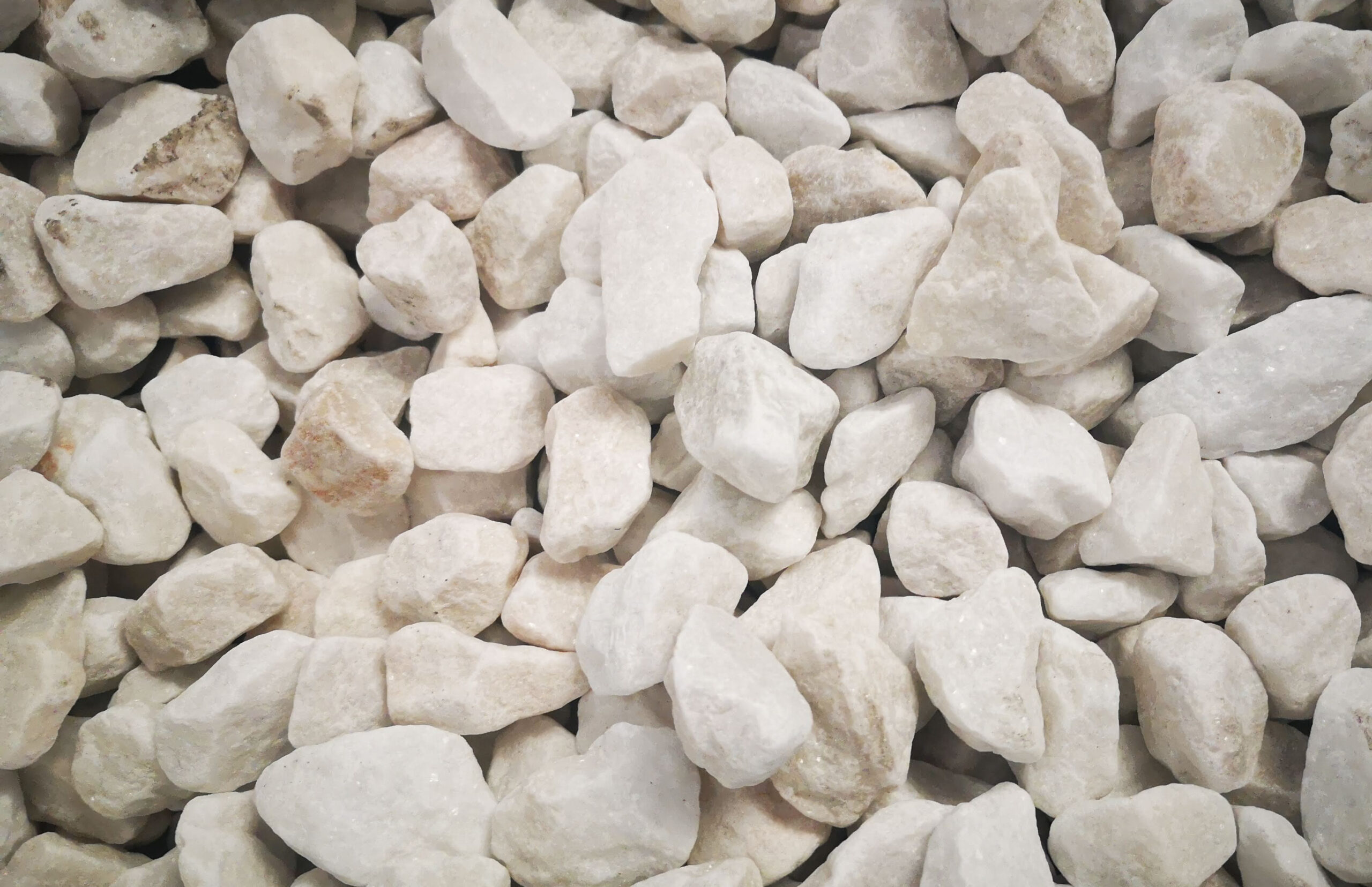 Dekoratiivkillustik Ekstravalge 20-30mm 1000kg bigbag