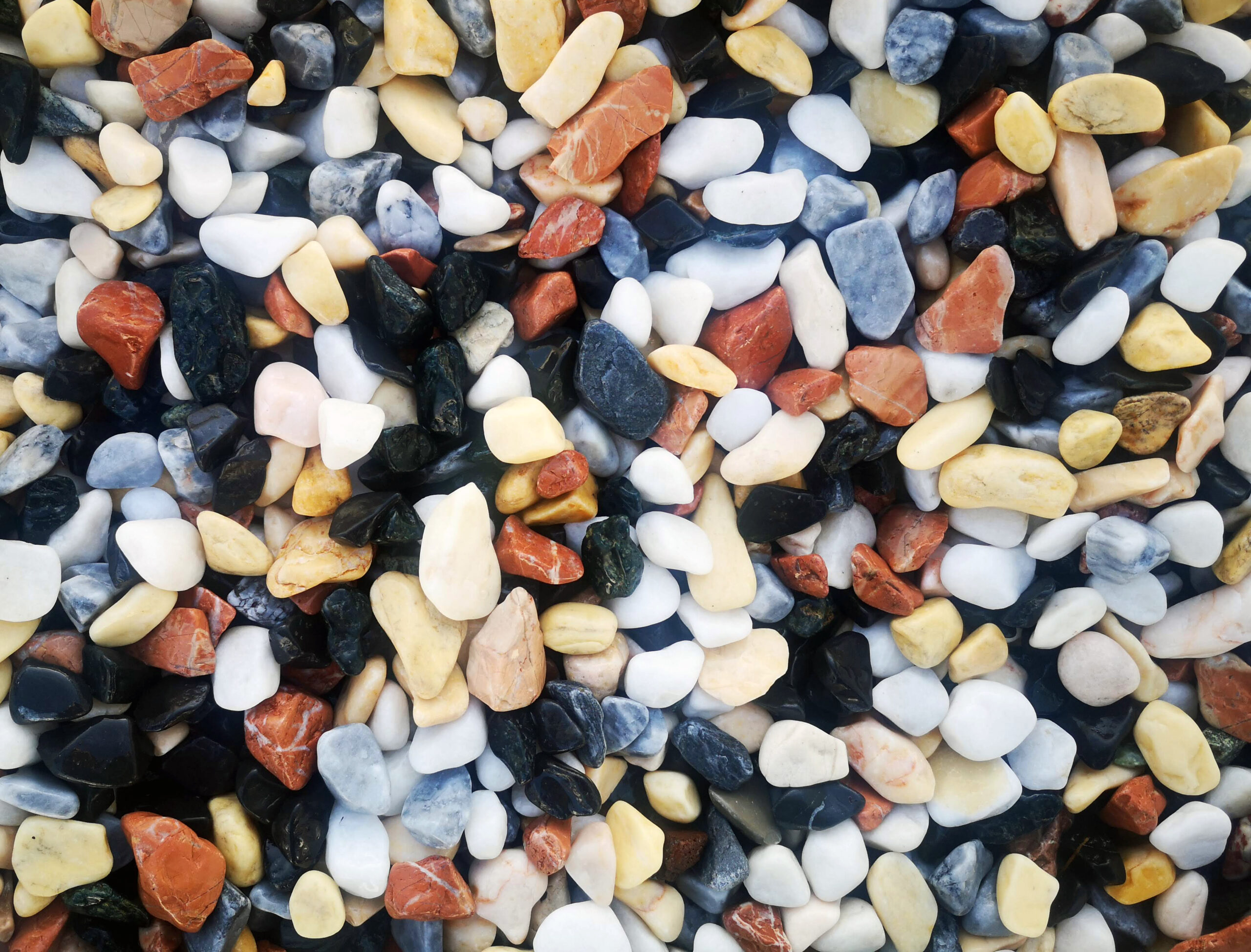 Dekoratiivkillustik Mitmevärviline 8-16mm 1000kg bigbag